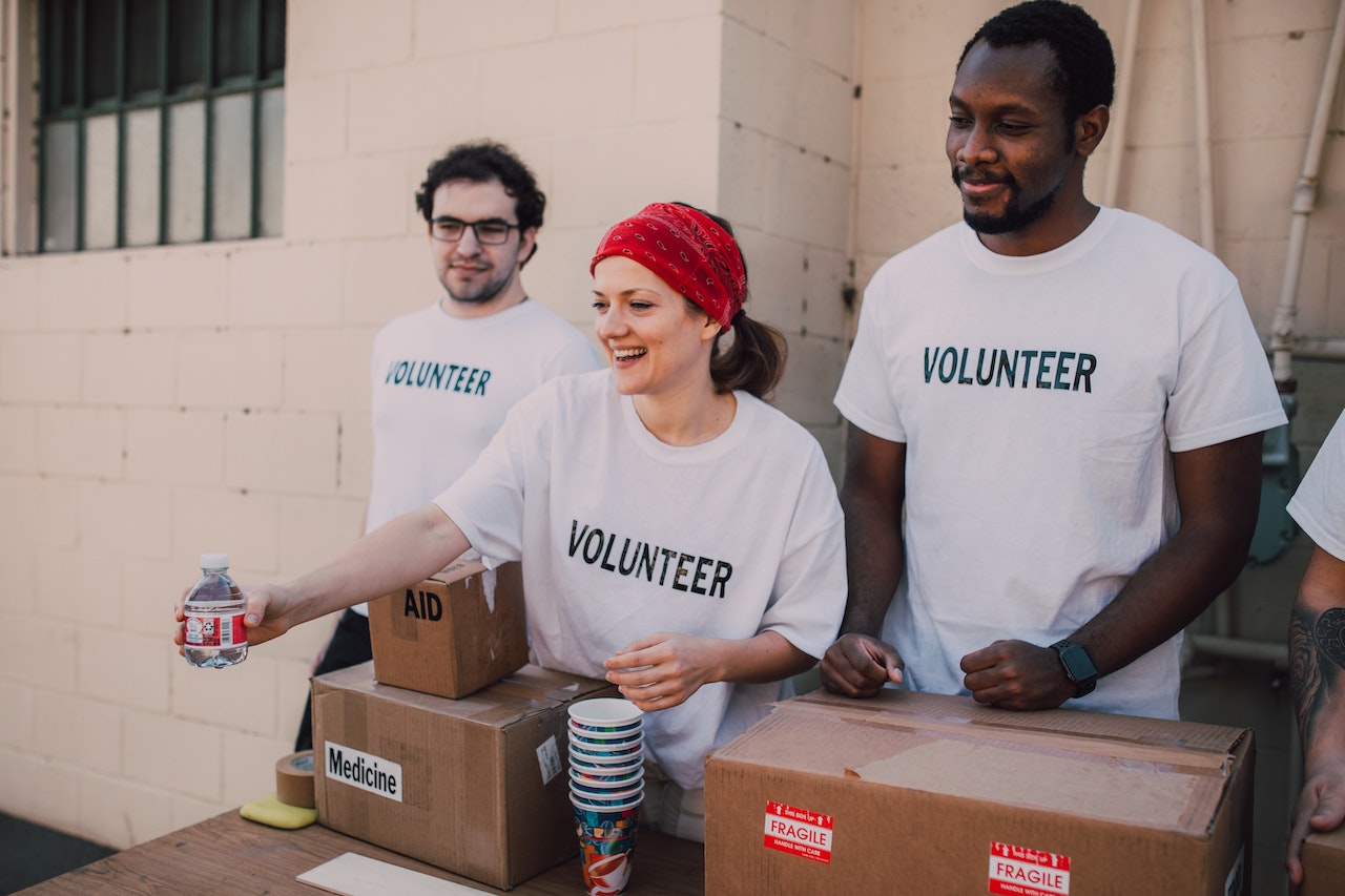 Menjadi Volunteer, Apa Saja Sih Manfaatnya?